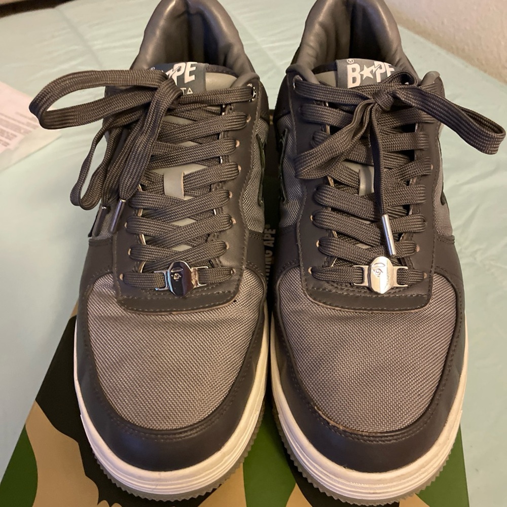 Bape Gray Sneakers for Casual Style - Picture 5 of 16